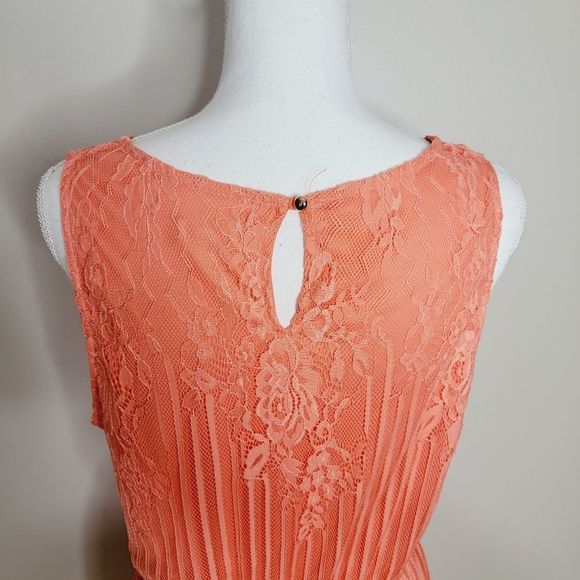 Buckle Peach Lace Dress Large - Picture 6 of 9